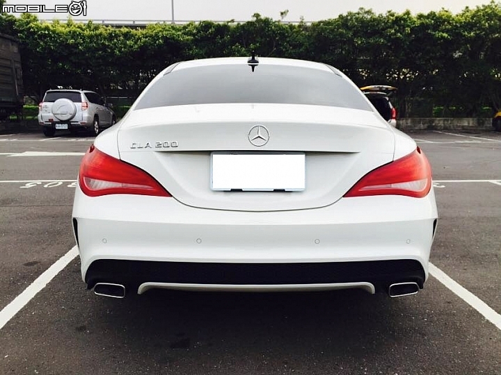 中看也中用-CLA200 AMG 開箱
