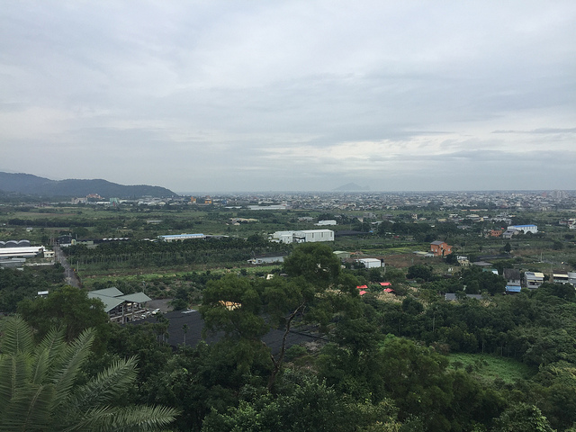【食記】宜蘭員山景觀餐廳。橘子咖啡~蘭陽平原一覽無遺