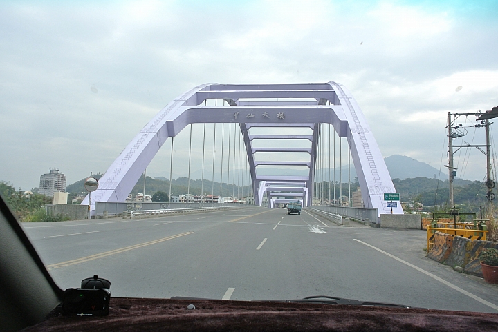 南橫通車困難:MPV+米其林Primacy 3ST開到梅山口折返探勘實測之行