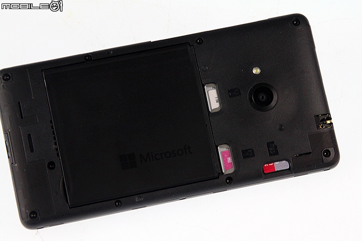 前後5MP相機 Microsoft Lumia 535 入門雙卡機