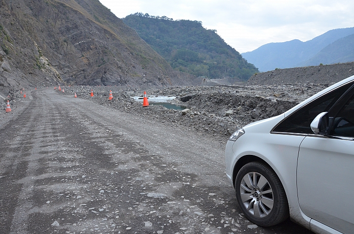 南橫通車困難:MPV+米其林Primacy 3ST開到梅山口折返探勘實測之行