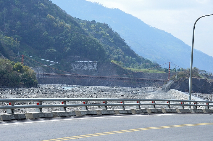 南橫通車困難:MPV+米其林Primacy 3ST開到梅山口折返探勘實測之行
