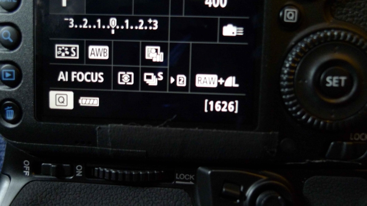 7D mark II(7D2)電池手把簡單開箱