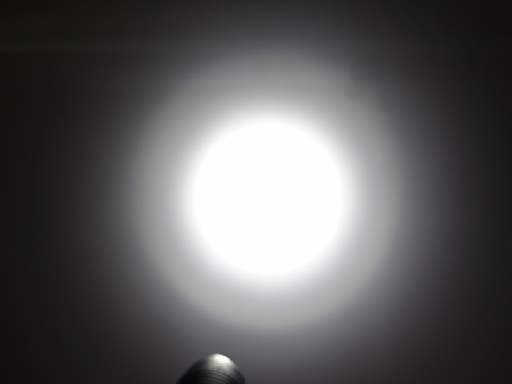 HI! LED LENSER F1 簡易開箱