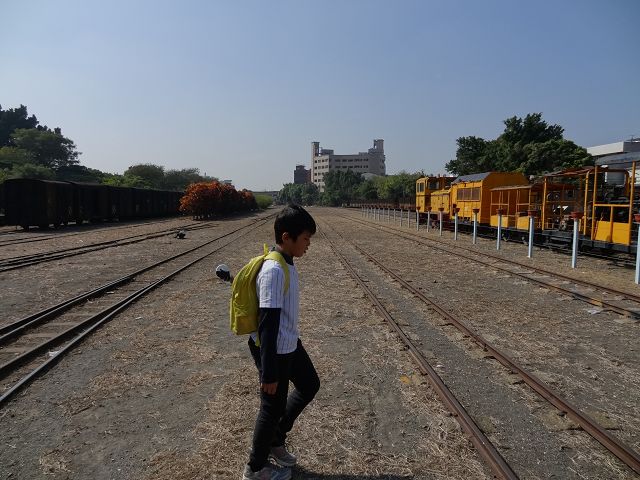 親子旅遊-加班紙風車小火車