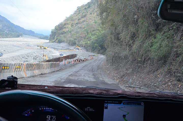 南橫通車困難:MPV+米其林Primacy 3ST開到梅山口折返探勘實測之行