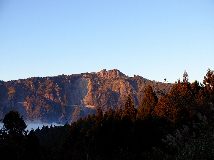 「乘著風，塔塔加踏青」