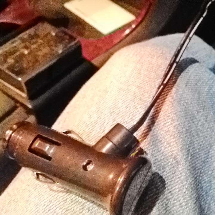 97~2000 Lancer 點菸器並聯車充擴充座請益