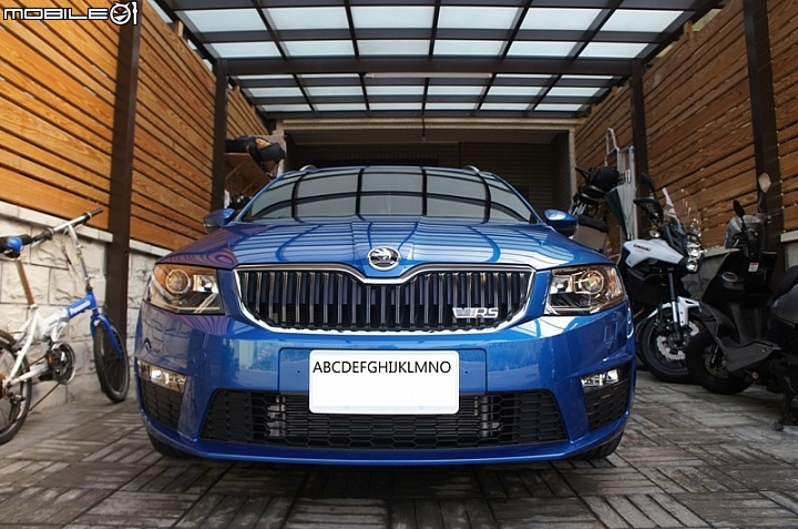 2015年式Octavia combi RS TSI開箱~!!