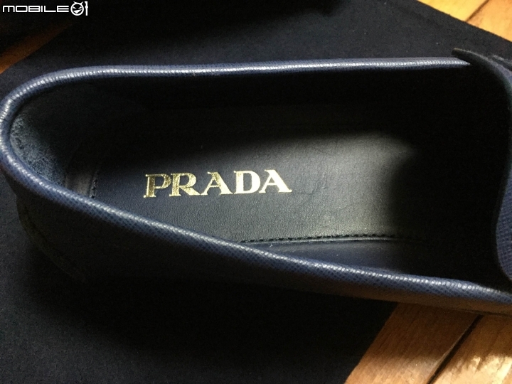 Bottega Veneta 長夾(限時特惠搶到的)+ Prada 鞋 +Ysl太陽眼鏡(一起開箱)