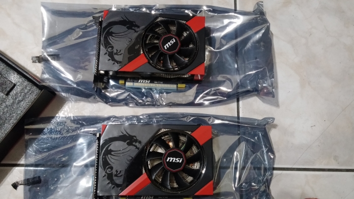 微星 R9 270X Gaming 2G ITX C/P值爆表開箱文