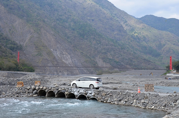 南橫通車困難:MPV+米其林Primacy 3ST開到梅山口折返探勘實測之行