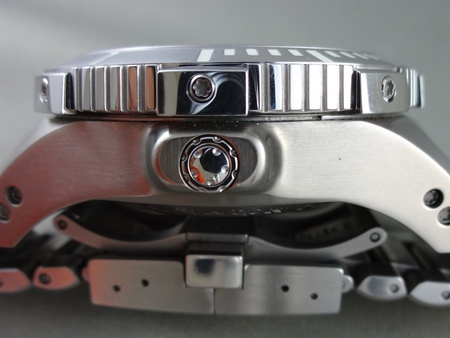 氦人怪獸 ~ 高階潛水錶排氦機制簡介(Rolex 116660、Omega Seamaster、IWC Aquatimer...........)