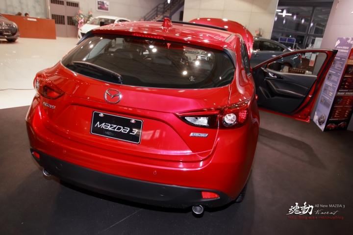 Mazda 3 CROSSOVER CUV變種休旅