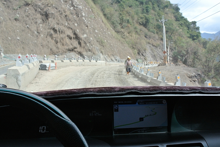 南橫通車困難:MPV+米其林Primacy 3ST開到梅山口折返探勘實測之行