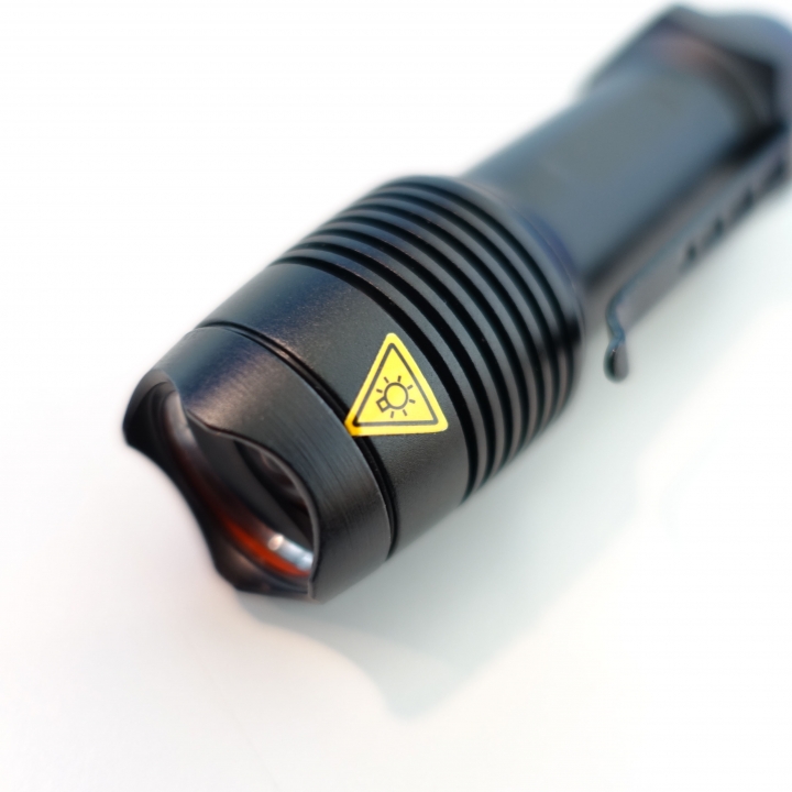 HI! LED LENSER F1 簡易開箱