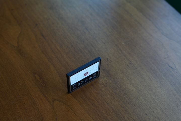 『開箱』TOSHIBA EXCERIA PRO 1066X 160MB-R/150MB-W/S 32GB UDMA 7 CF卡簡單開箱