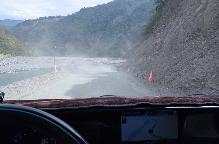 南橫通車困難:MPV+米其林Primacy 3ST開到梅山口折返探勘實測之行