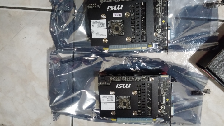 微星 R9 270X Gaming 2G ITX C/P值爆表開箱文