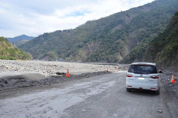 南橫通車困難:MPV+米其林Primacy 3ST開到梅山口折返探勘實測之行