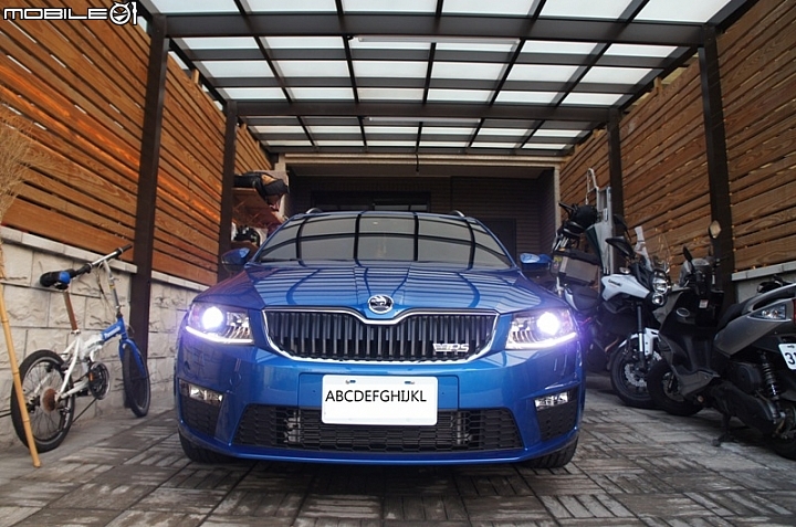 2015年式Octavia combi RS TSI開箱~!!