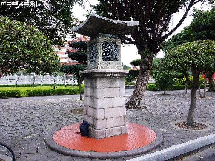 八坊騎跡