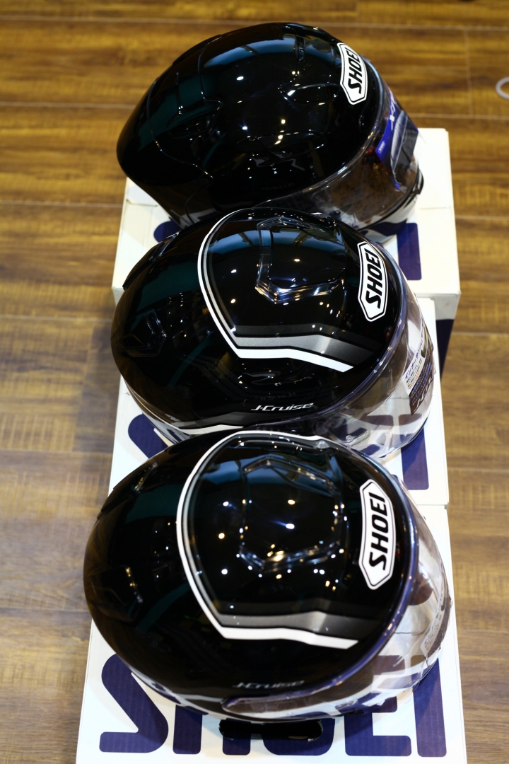 『開箱』有點小失落的SHOEI J-Cruise STOLD Black/Grey開箱