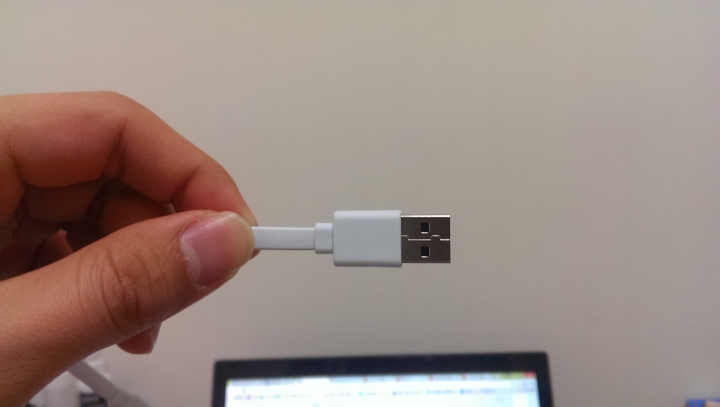 Y拍上買的小米 10400 行動電源,不知是否為官方貨