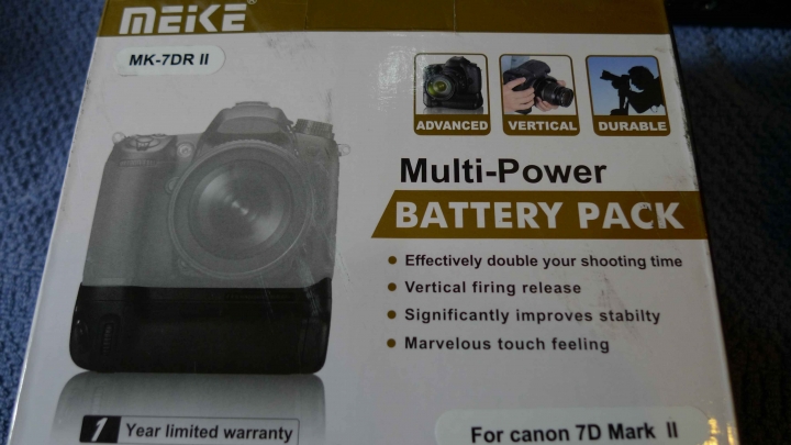 7D mark II(7D2)電池手把簡單開箱