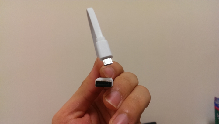 Y拍上買的小米 10400 行動電源,不知是否為官方貨