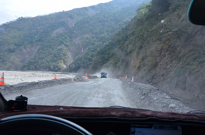 南橫通車困難:MPV+米其林Primacy 3ST開到梅山口折返探勘實測之行