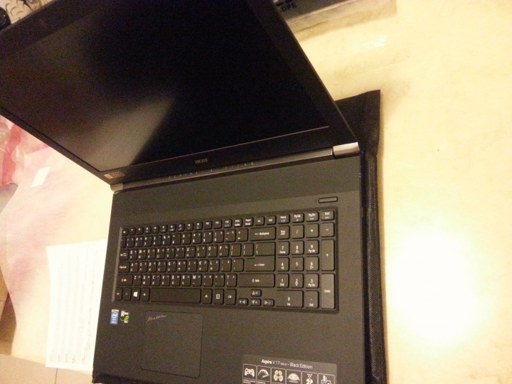VN7-791G-722C 簡易開箱