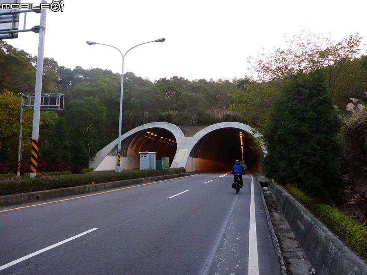 八坊騎跡