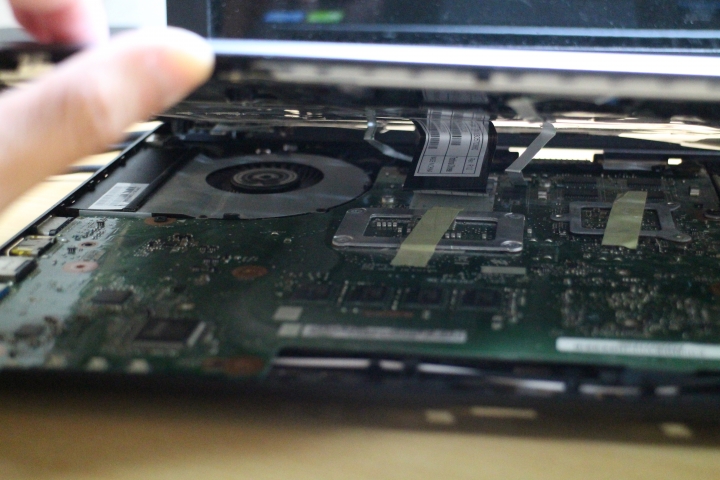 ASUS X450VC筆電小升級(換裝SSD紀錄)