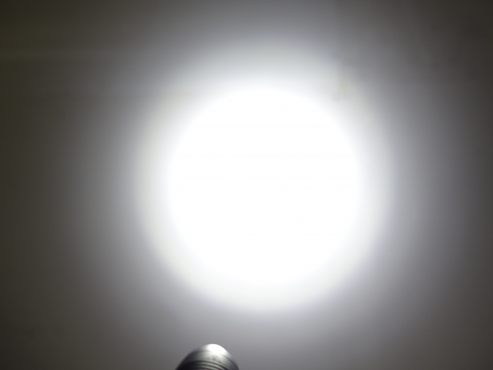 HI! LED LENSER F1 簡易開箱