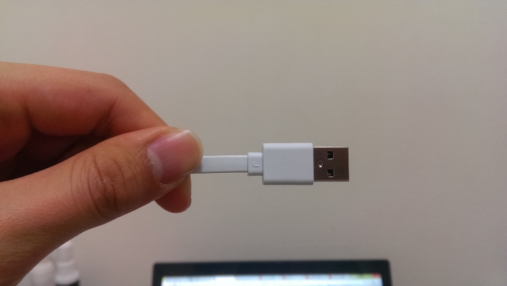 Y拍上買的小米 10400 行動電源,不知是否為官方貨