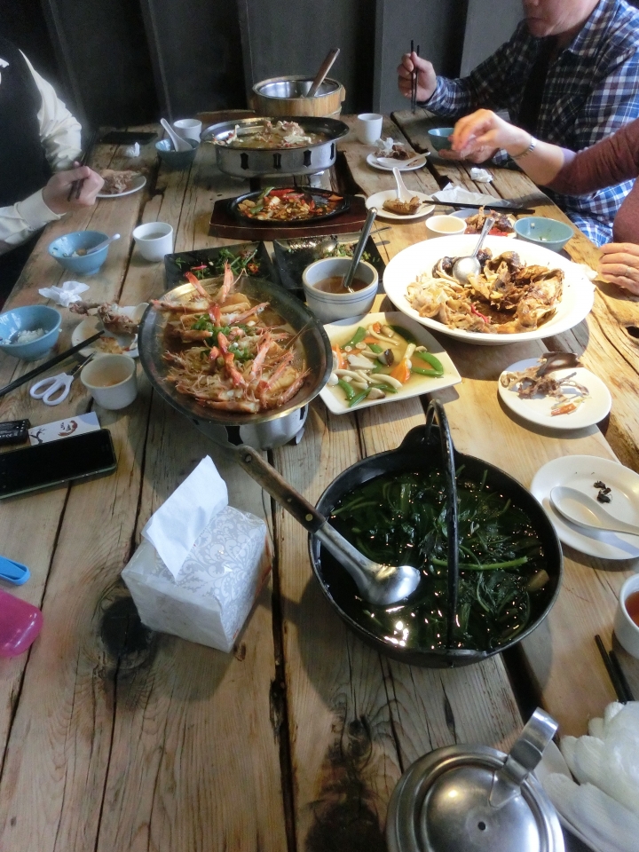 花蓮鳳林鄉/ 被遺忘的故鄉~月蘆 復古日式風格餐廳 (道地的客家料理) - 梅子雞 桶雞私房美味 要訂才吃的到
