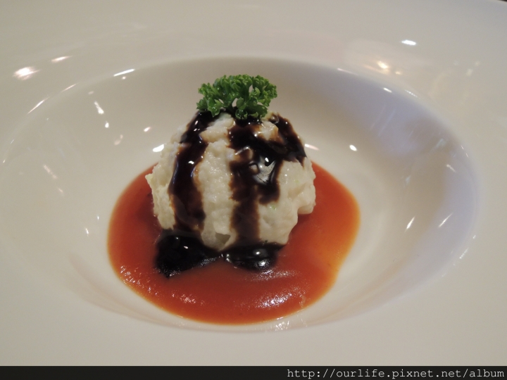 台中大里.軟嫩鮮甜又多汁的法式油封鴨胸@廚異料理牛排館(+wifi)