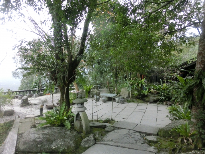 花蓮鳳林鄉/ 被遺忘的故鄉~月蘆 復古日式風格餐廳 (道地的客家料理) - 梅子雞 桶雞私房美味 要訂才吃的到