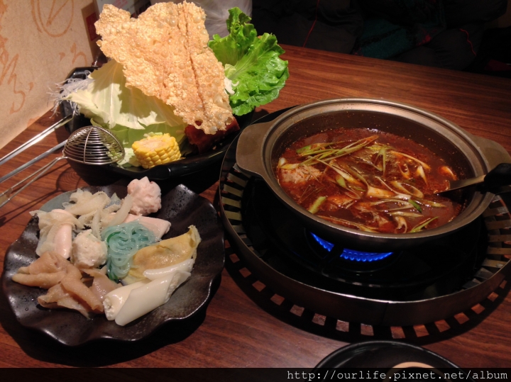 台中北區.330元吃爽吃飽又吃暖的麻辣鍋@麻辣人家(+wifi)
