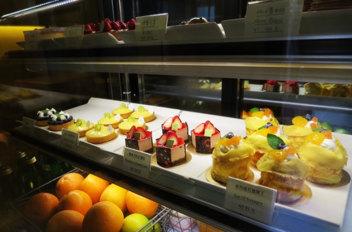 台中西區 檸檬洋菓子~日本洋果子店竟然出現在台中小巷弄,甜點全梭篇