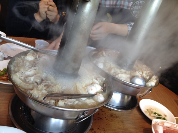 劉家酸菜白肉鍋-來試試遠近馳名的酸味