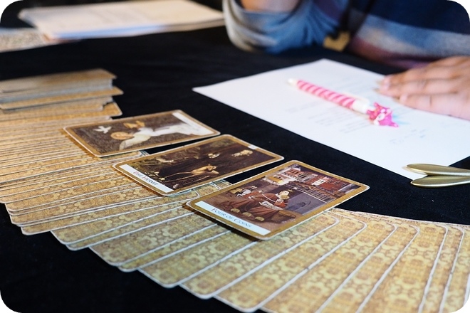 【痞子英雄冰凍時空展】到夢時代當痞子英雄:躲雷射,玩飛人,零下18度冰宮還有塔羅牌算命