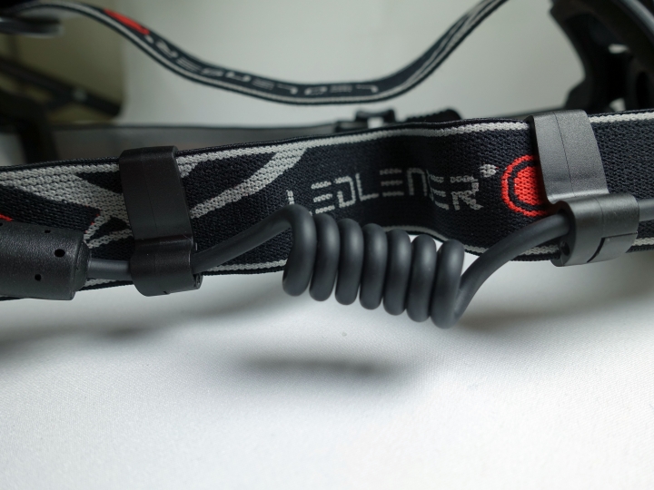 德國LED LENSER XEO 19R 高流明頭燈開箱!