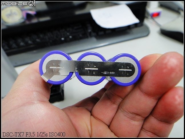 ZenPower快充行動電源-簡單開箱-(聖誕萵聚日神秘配件禮)