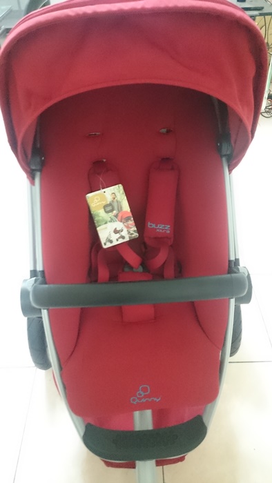 開箱】Quinny Buzz Xtra 2015 嬰兒推車 & Maxi-Cosi Pebble Plus 2015 提籃 不專業開箱