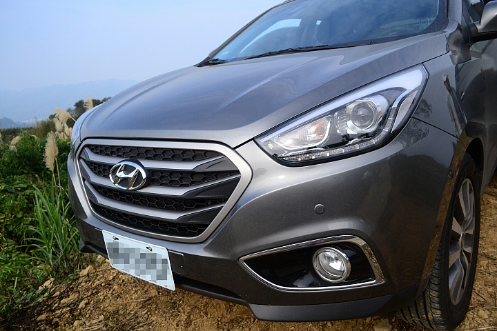【開箱】HYUNDAI 2015 new IX35 尊貴柴油2.0 旋風灰色