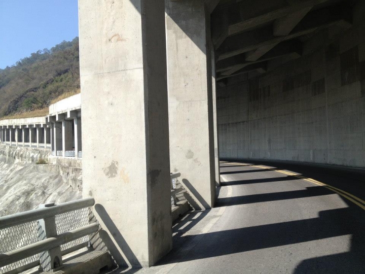 1040202 櫻花樹下 霧台路上 鐵騎好漢 誰能稱王
