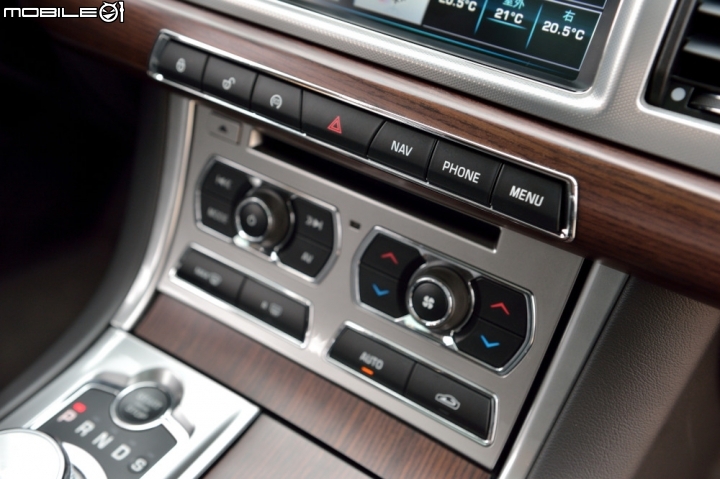不只同中求異 Jaguar XF Sportbrake 2.2D Luxury