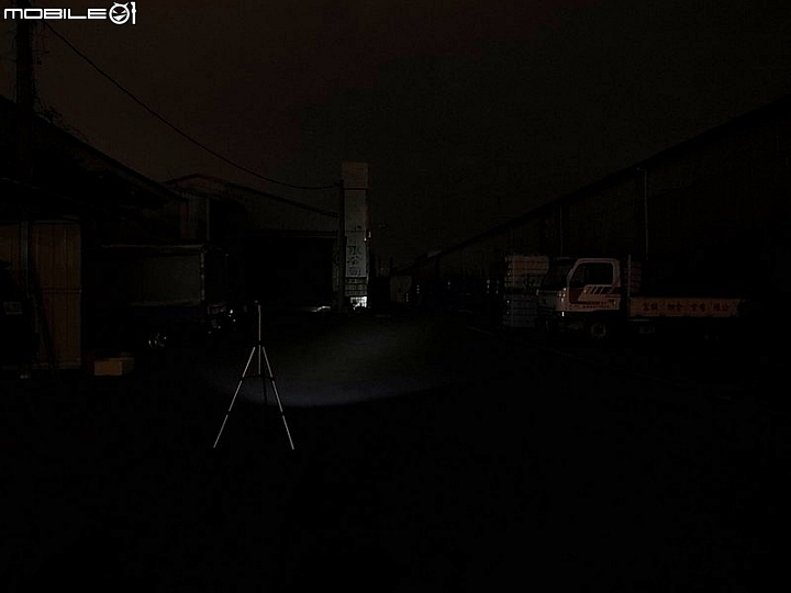 OLIGHT S30 側按小直筒